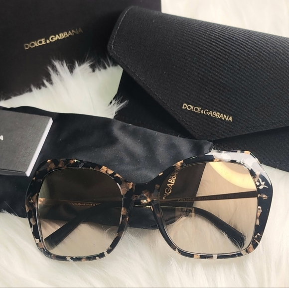 🩵 SOLD 🛎 Dolce & Gabbana Sunglasses - Picture 6 of 6